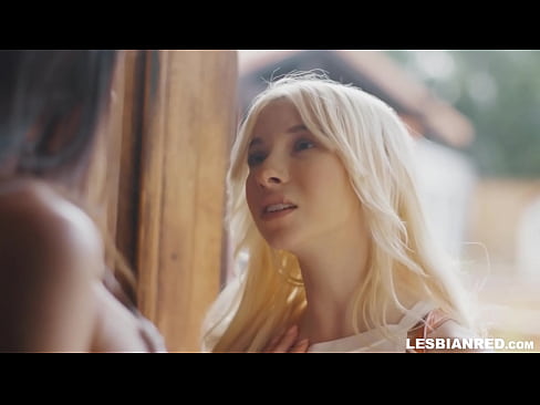 ❤️ Tjejen kommer hem några månader senare och slutar med att äta sin styvmors fitta. ❤️❌ Porno at sv.passiveincome1.ru ❌❤